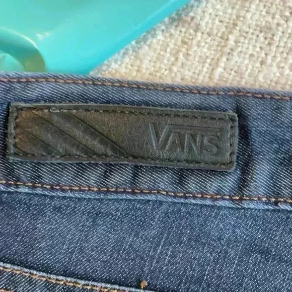 Vans Extremely Skinny  Denim Jeans in Size 5 (US 28) - Picture 6 of 6